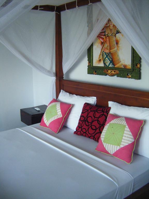 Alur Beach Homestay Amed Esterno foto