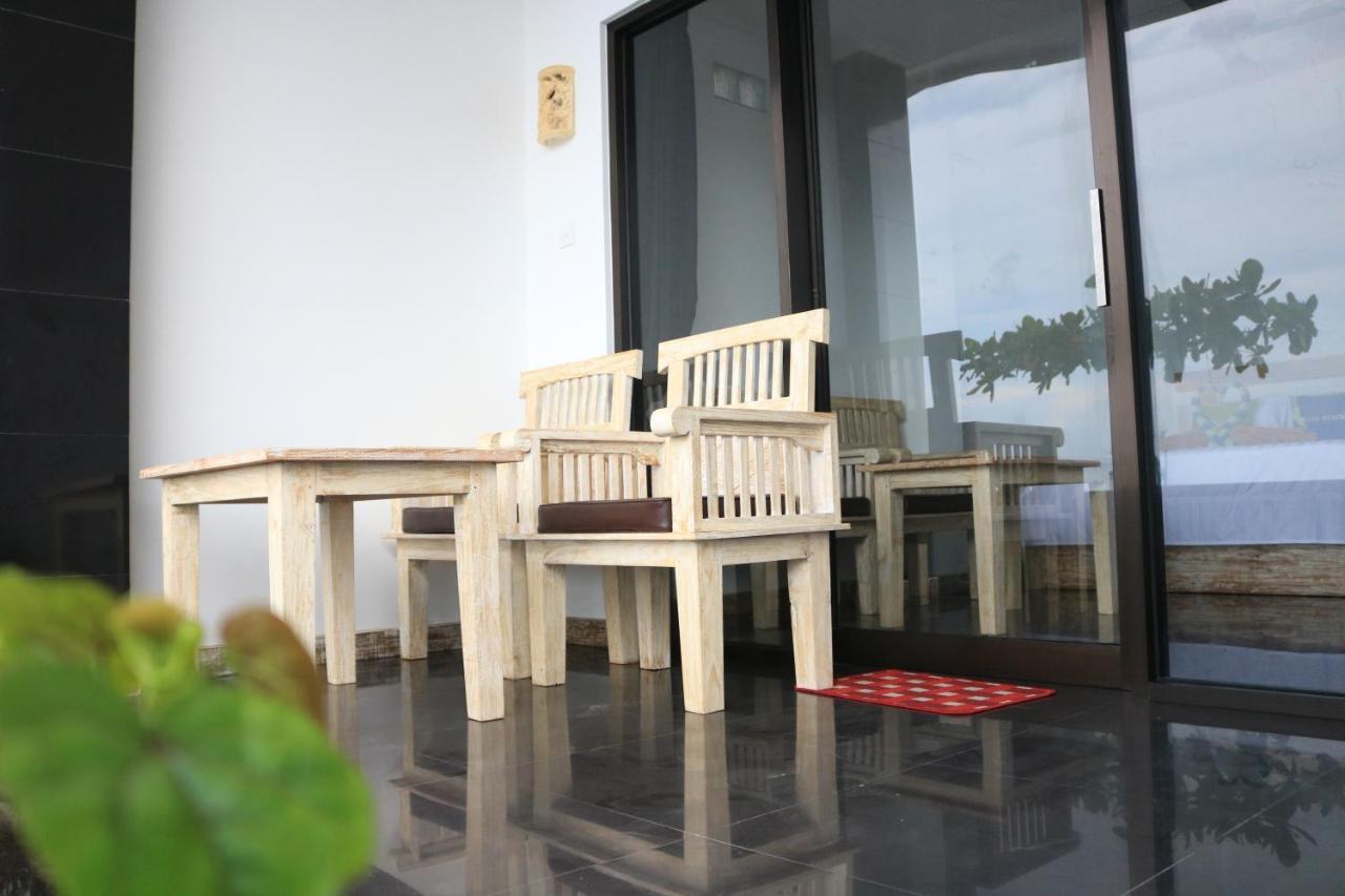 Alur Beach Homestay Amed Esterno foto