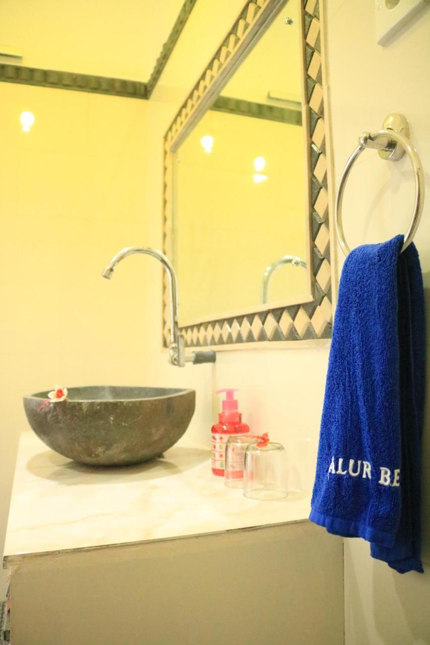 Alur Beach Homestay Amed Esterno foto